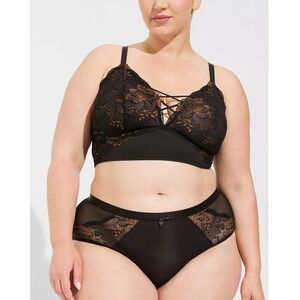 Torrid Women's Black Floral Crossdye Lace Mid Rise Hipster Panty Size 00 M/L